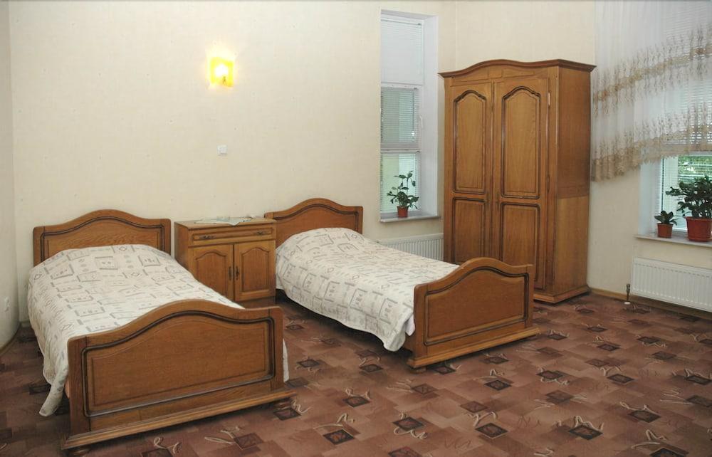 Fortuna Hotel Chisinau Bagian luar foto